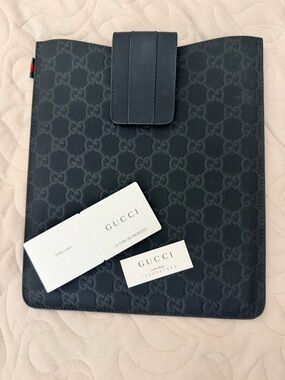 Authentic Gucci Black Leather Guccisima IPad case